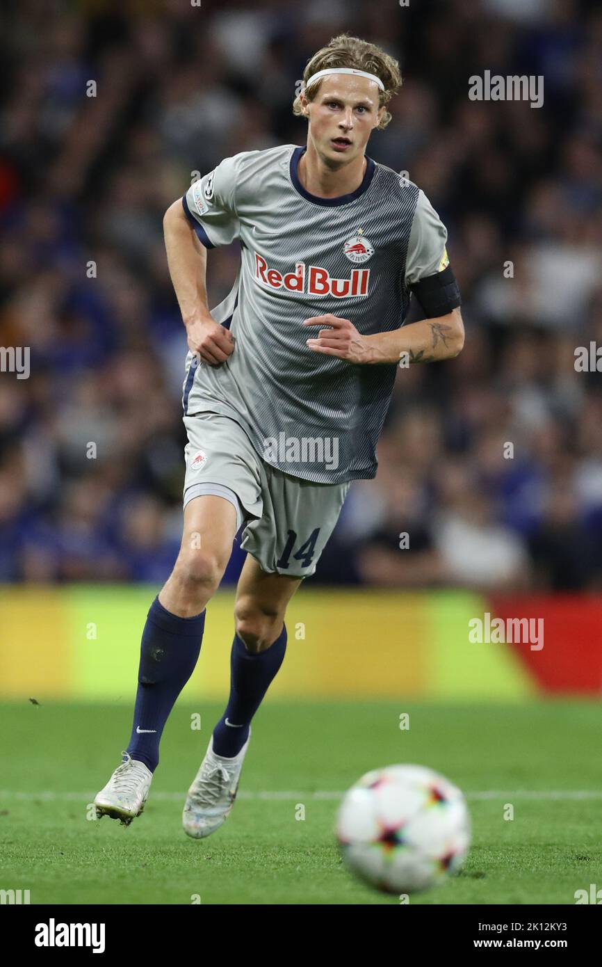 Londres, Angleterre, 14th septembre 2022. Maurits Kjærgaard de Red Bull Salzburg lors du match de l'UEFA Champions League à Stamford Bridge, Londres. Le crédit photo devrait se lire: Paul Terry / Sportimage Banque D'Images