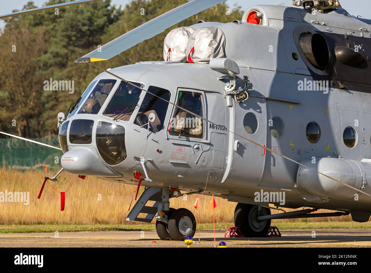Hélicoptère de transport mi-171Sh de la Force aérienne croate sur le tarmac de la base aérienne Kleine-Brogel. Belgique - 14 septembre 2019. Banque D'Images