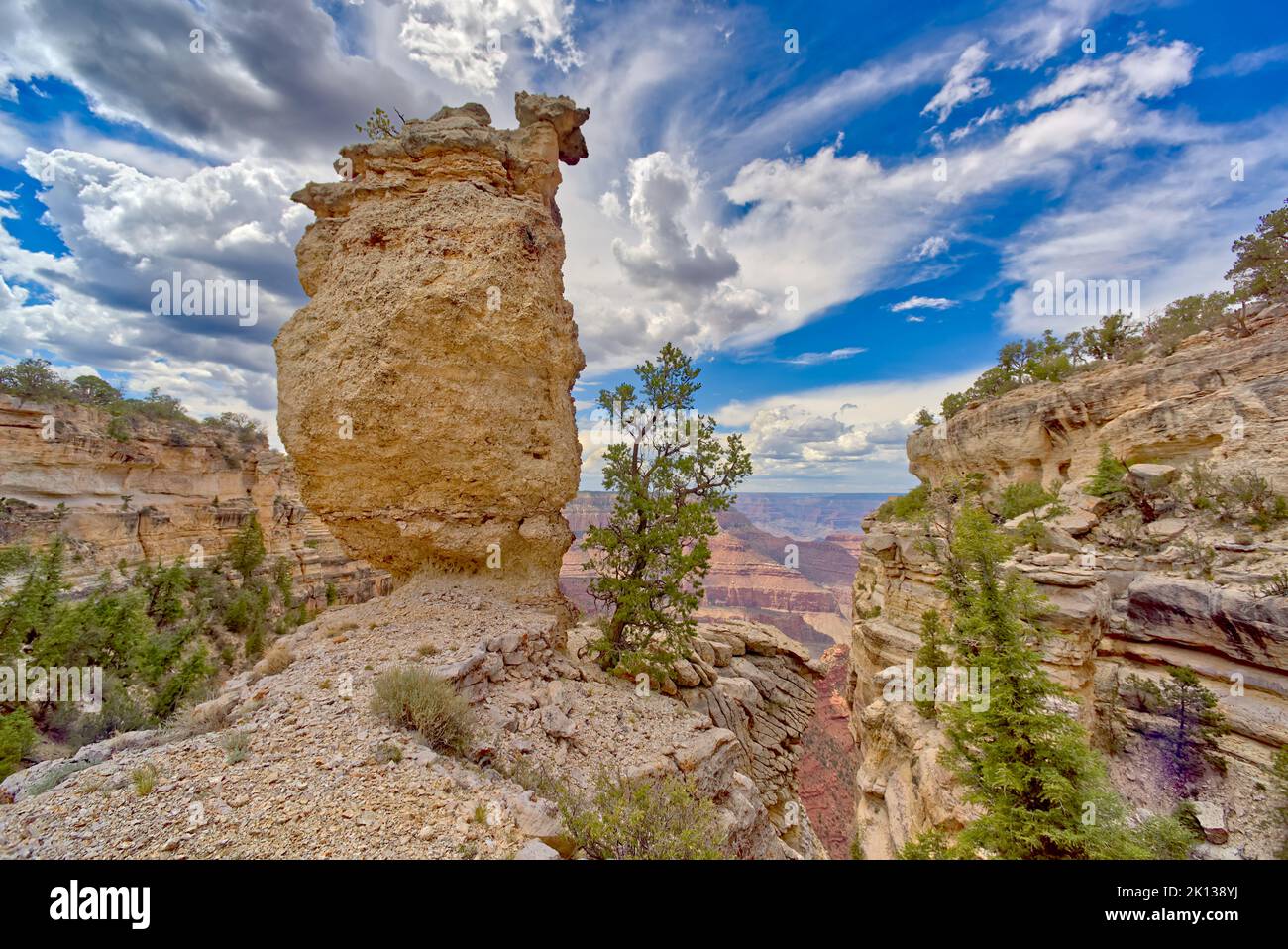 Loki's Rock au Grand Canyon à l'est de Thor's Hammer Overlook, parc national du Grand Canyon, site classé au patrimoine mondial de l'UNESCO, Arizona, États-Unis d'Amérique, Banque D'Images