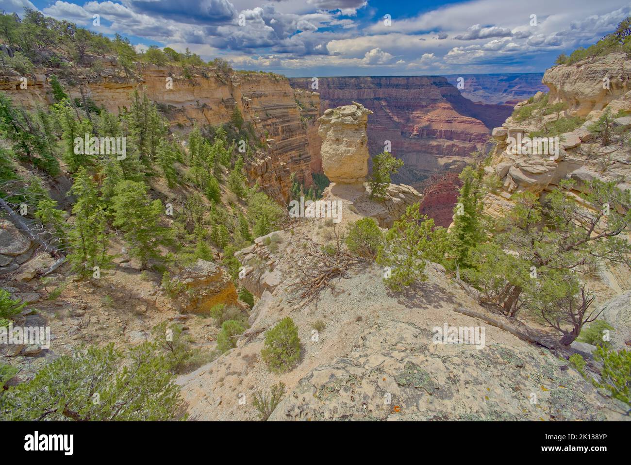 Loki's Rock au Grand Canyon à l'est de Thor's Hammer Overlook, parc national du Grand Canyon, site classé au patrimoine mondial de l'UNESCO, Arizona, États-Unis d'Amérique, Banque D'Images