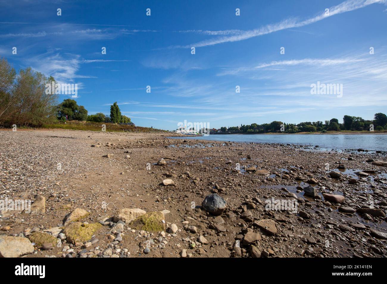 Meerbusch - vue à presque tombé sec dans certaines parties, Rhénanie du Nord Westphalie, Allemagne, 21.08.2022 Banque D'Images