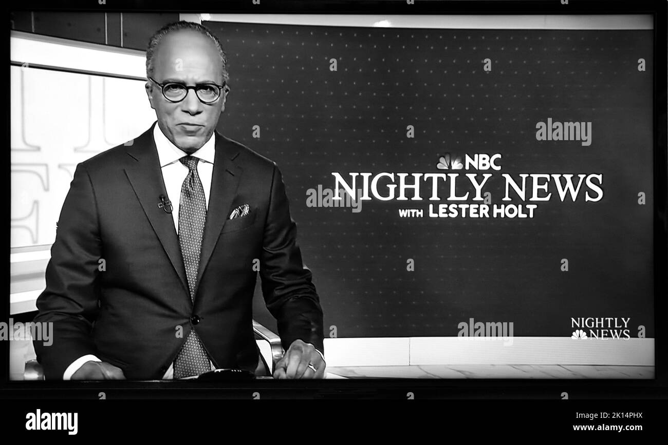 Une capture d'écran de télévision de l'ancre de nouvelles Lester Holt anchorman pour la NBC Nightly News. Banque D'Images