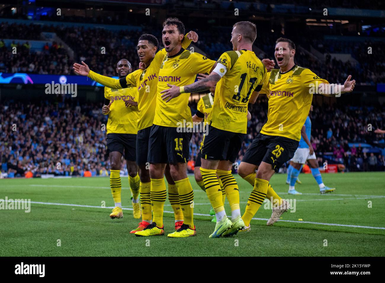 MANCHESTER, ANGLETERRE - SEPTEMBRE 14 : Jude Bellingham De Borussia ...