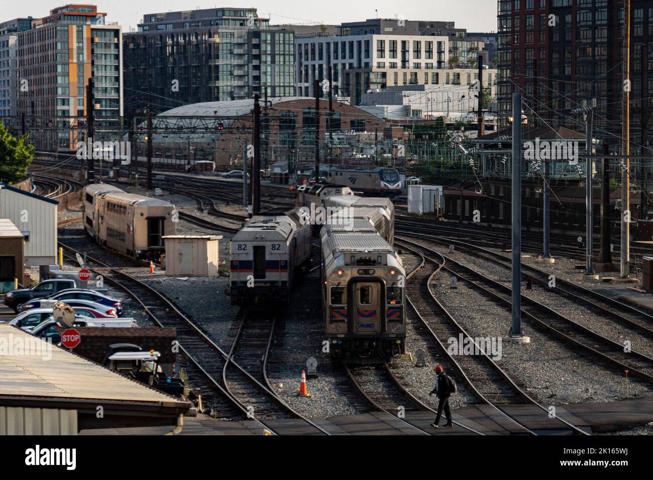 Washington, États-Unis. 15th septembre 2022. Des trains se trouvent sur les voies de la gare Union à Washington, district de Columbia 15 septembre 2022. (Photo par Dominick Sokotooff/Sipa USA) crédit: SIPA USA/Alay Live News Banque D'Images