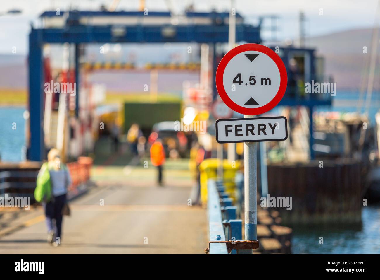 Ferry pour véhicules et passagers de Houton à Hoy, Orkney, Écosse, royaume-uni. 2022 Banque D'Images