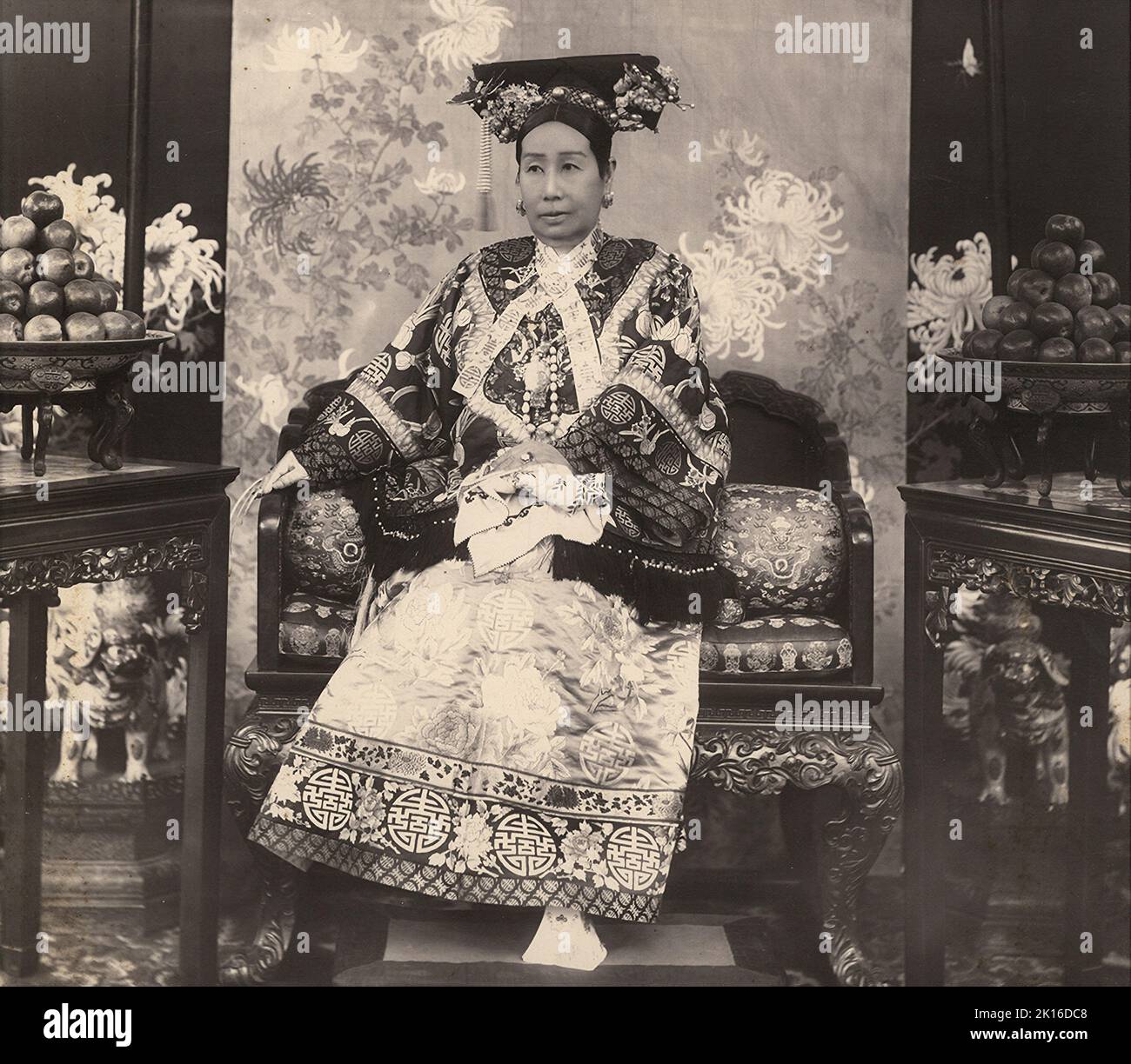 Portarait de l'impératrice Dowager Cixi（1835-1908) , clan Manchu Yehe Nara. Elle a contrôlé le gouvernement chinois à la fin de la dynastie Qing pendant 47 ans, de 1861 à sa mort en 1908. Banque D'Images