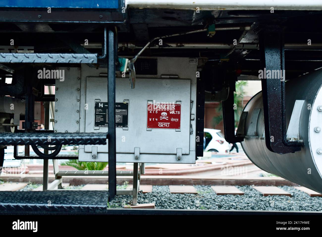 New Delhi, Inde - 14 septembre 2022 : boîte de transformation en piste électrique Banque D'Images