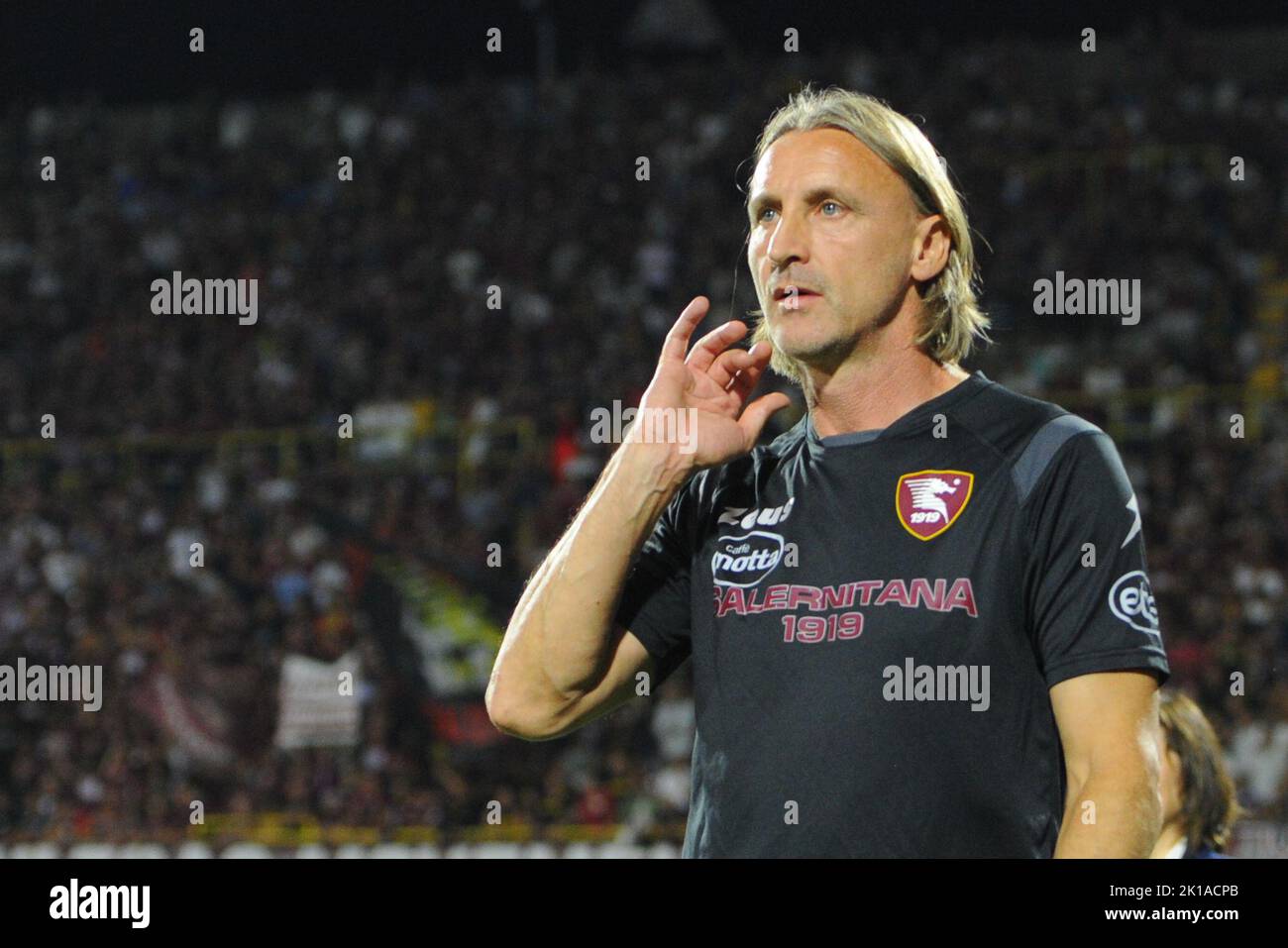 L'entraîneur Davide Nicola des États-Unis Salernitana avant la série Un match entre les États-Unis Salernitana 1919 et US Lecce au Stadio Arechi crédit: Live Media Publishing Group/Alay Live News Banque D'Images