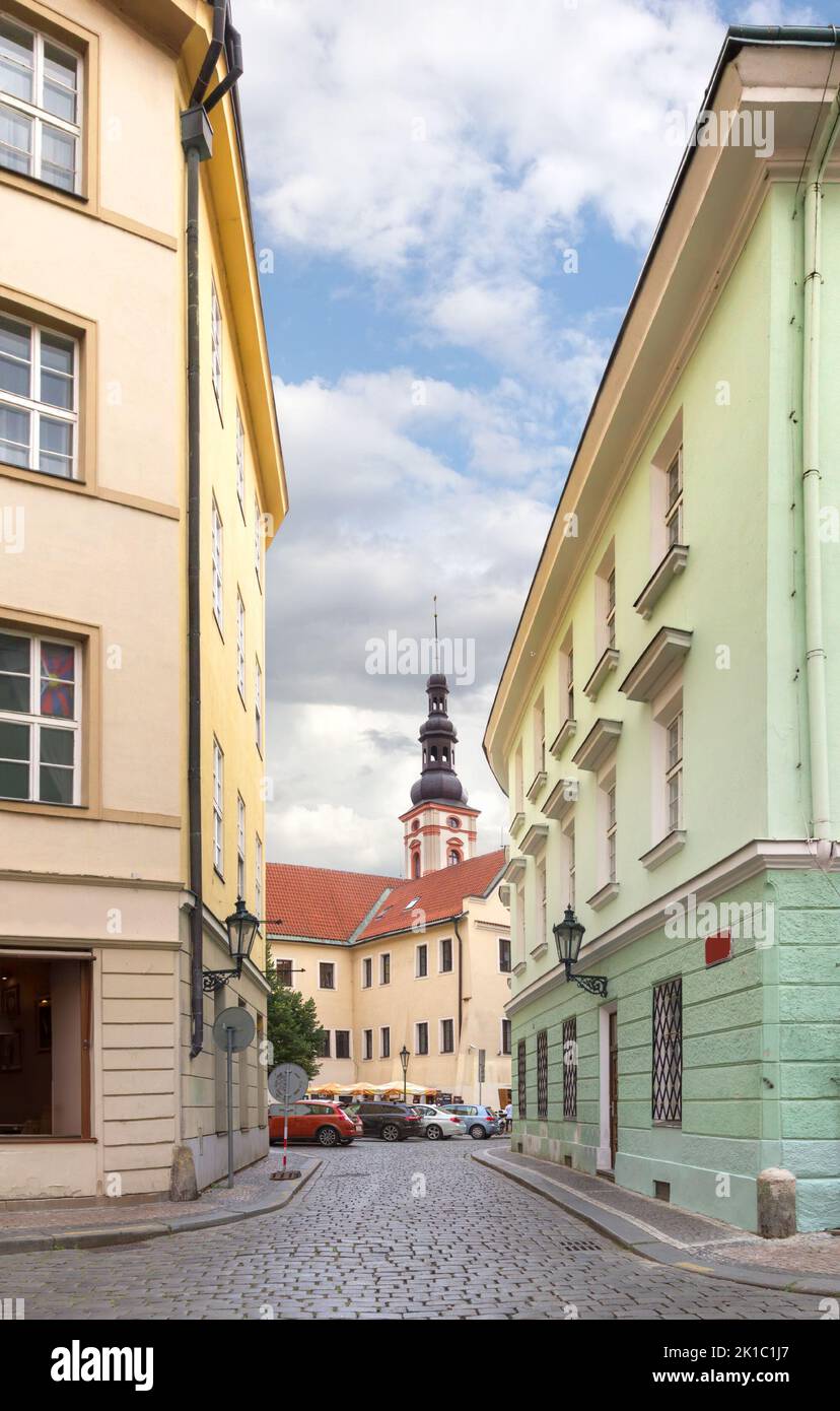 Petite rue étroite de Konviktska dans le centre de la vieille ville. Prague, République tchèque Banque D'Images