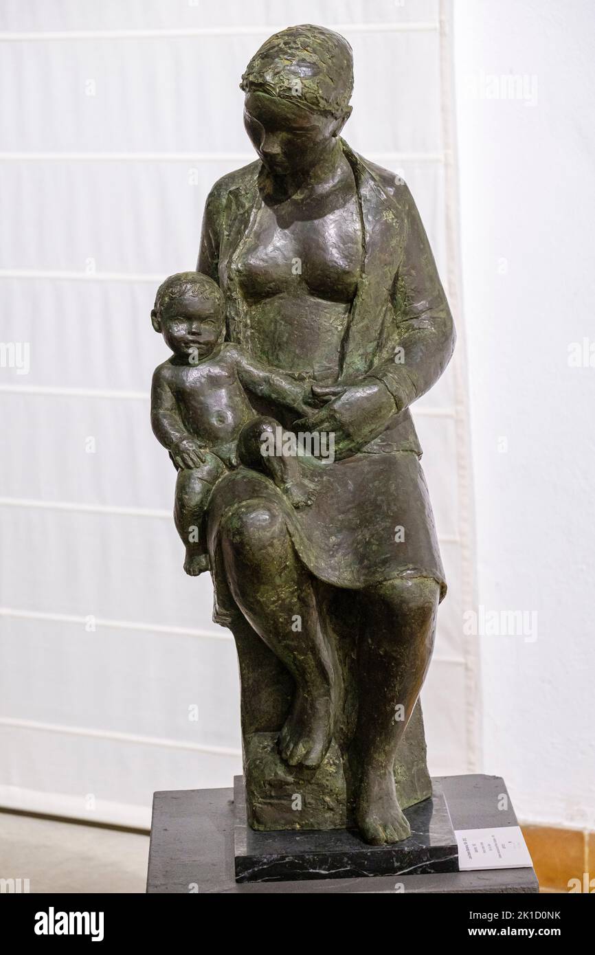 Luisa Granero, Maternitat, 1983, bronze, musée pollensa, Majorque, Iles Baléares, Espagne. Banque D'Images