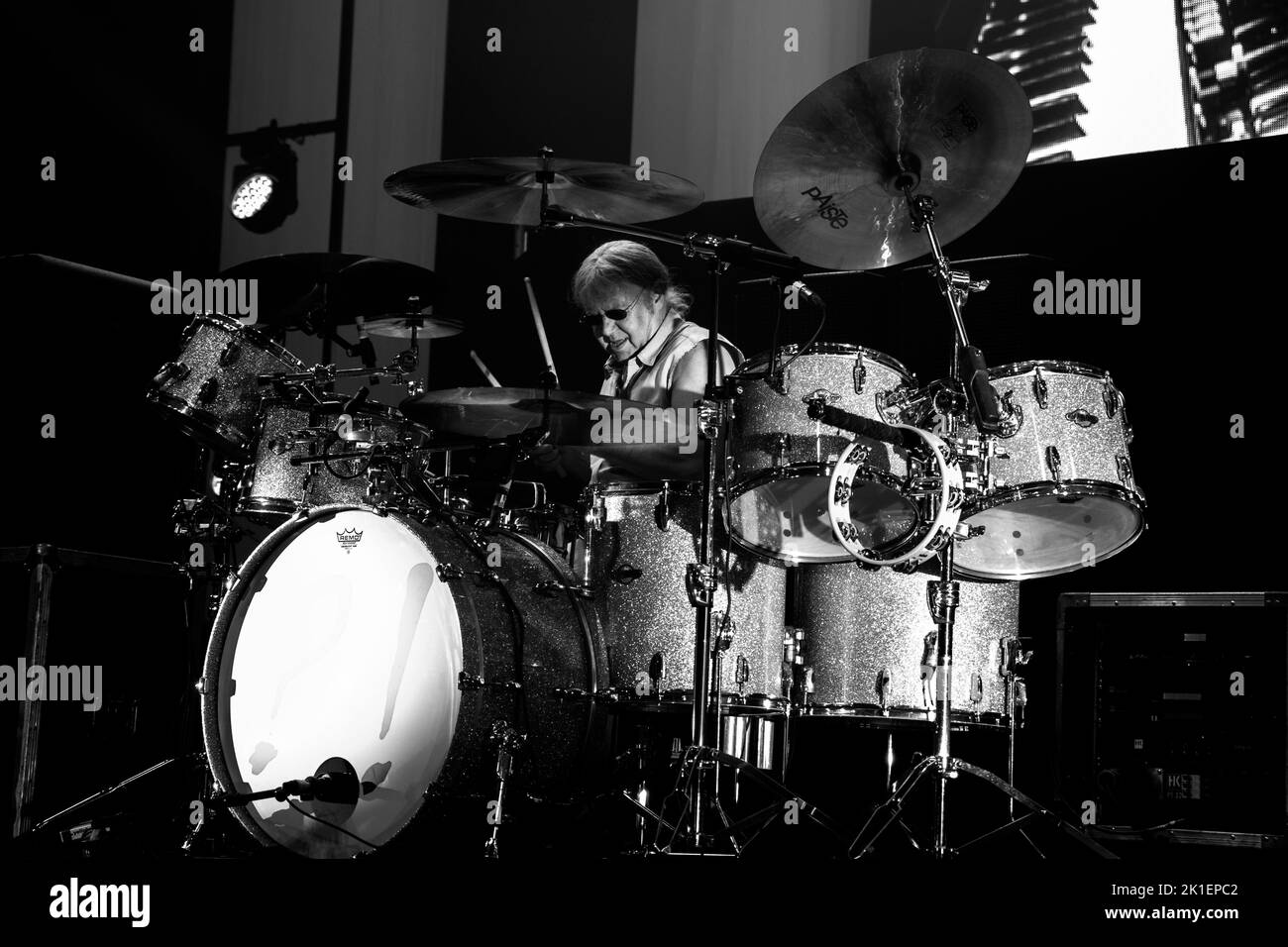 VIOLET PROFOND le Dome, Marseille, FRANCE , 02/11/2015 Florent 'MrCrash' B. Banque D'Images