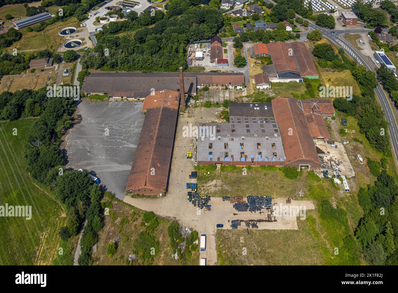 Vue aérienne, bâtiment délabré de l'ancien chantier de briques Idunahall, Alte Poststraße, Bricht, Schermbeck, Ruhr, Rhénanie-du-Nord-Westphalie, Allemagne, Banque D'Images