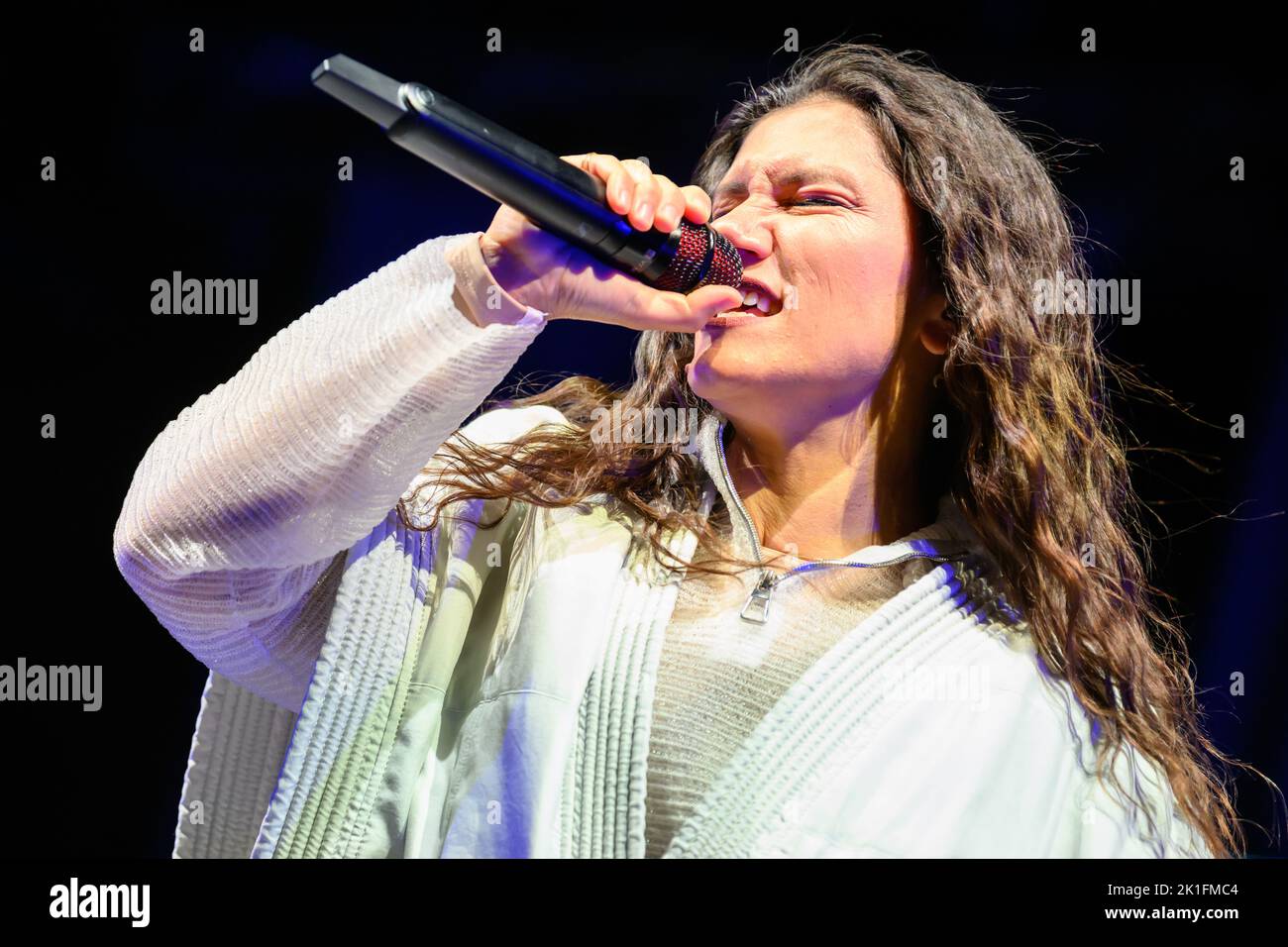 Pise, Italie. 17th septembre 2022. ELISA TOFFOLI se produit sur la Piazza dei Cavalieri à Pise avec son retour à la tournée future. Dans la photo Elisa Toffoli crédit: Stefano Dalle Luche/Alamy Live News Banque D'Images