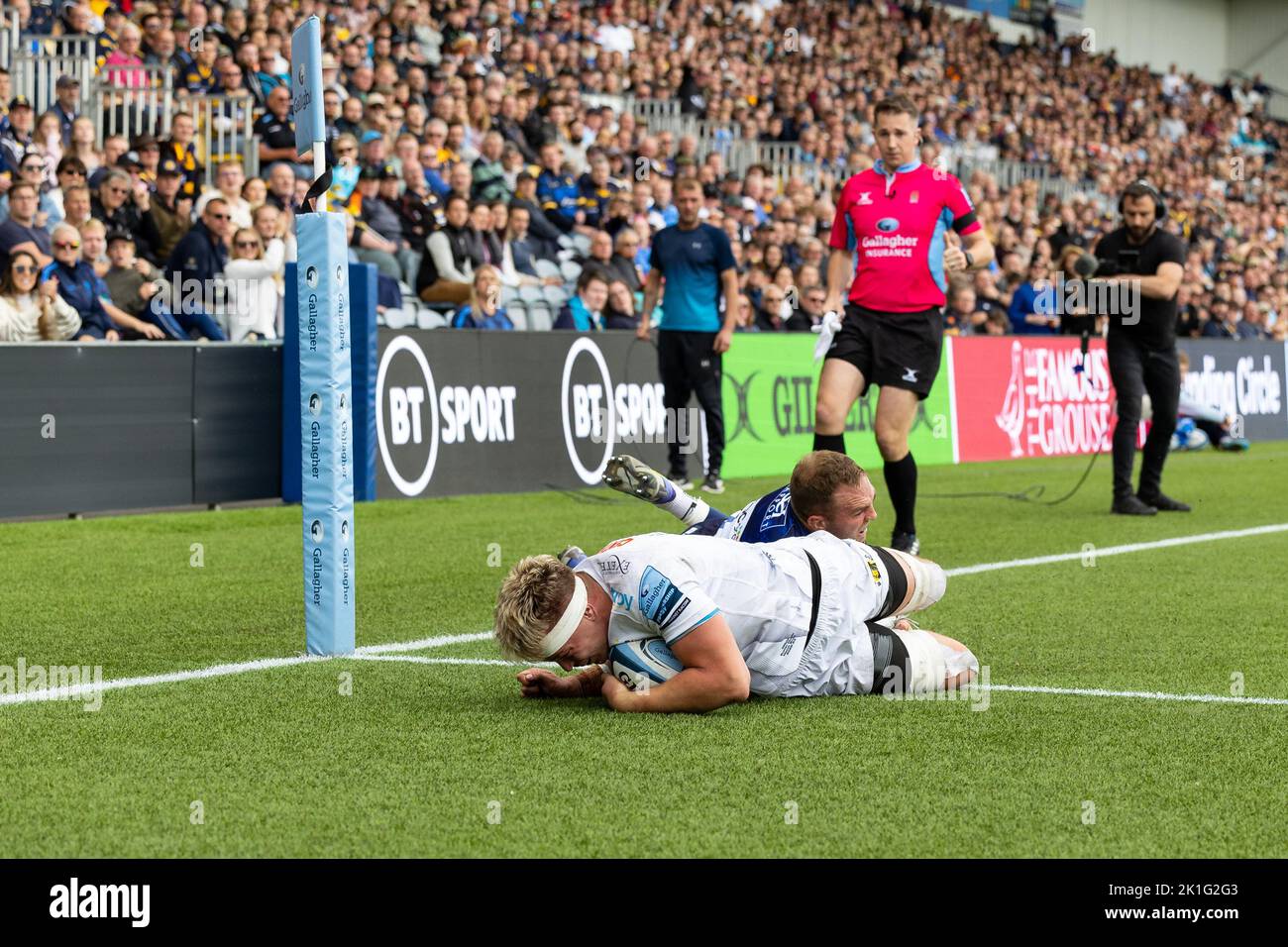 Richard Capstick d'Exeter Chiefs marque sa deuxième tentative lors du match Gallagher Premiership Worcester Warriors vs Exeter Chiefs au Sixways Stadium, Worcester, Royaume-Uni, 18th septembre 2022 (photo de Nick Browning/News Images) à Worcester, Royaume-Uni, le 9/18/2022. (Photo de Nick Browning/News Images/Sipa USA) Banque D'Images