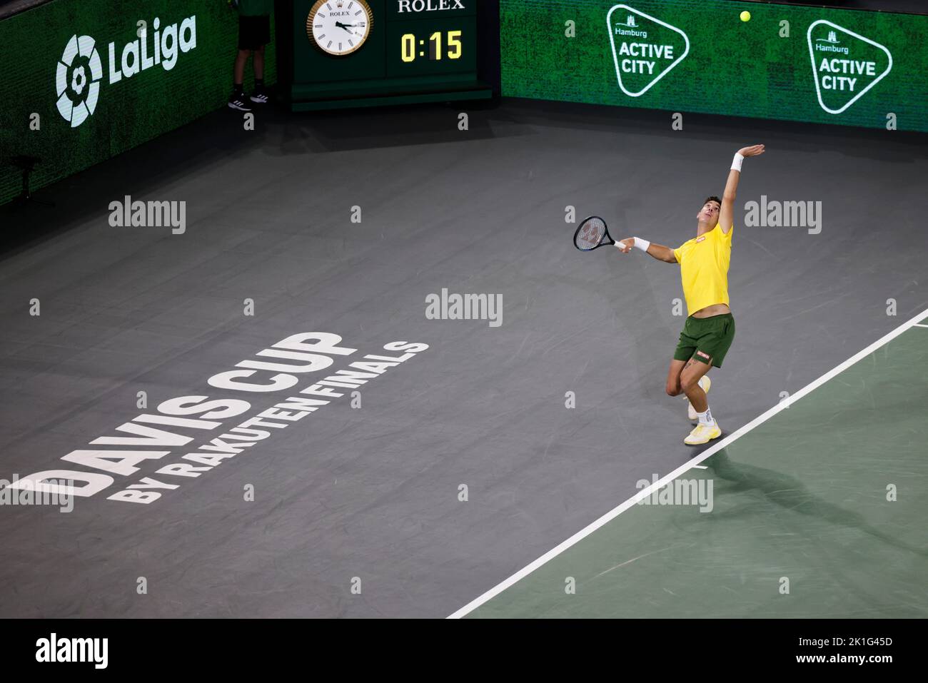Hambourg, Allemagne, 18th septembre 2022. Thanasi Kokkinakis, originaire d'Australie, est en action lors du match de groupe entre l'Allemagne et l'Australie lors de la finale de la coupe Davis 2022 à Hambourg, en Allemagne. Crédit photo: Frank Molter/Alamy Live News Banque D'Images
