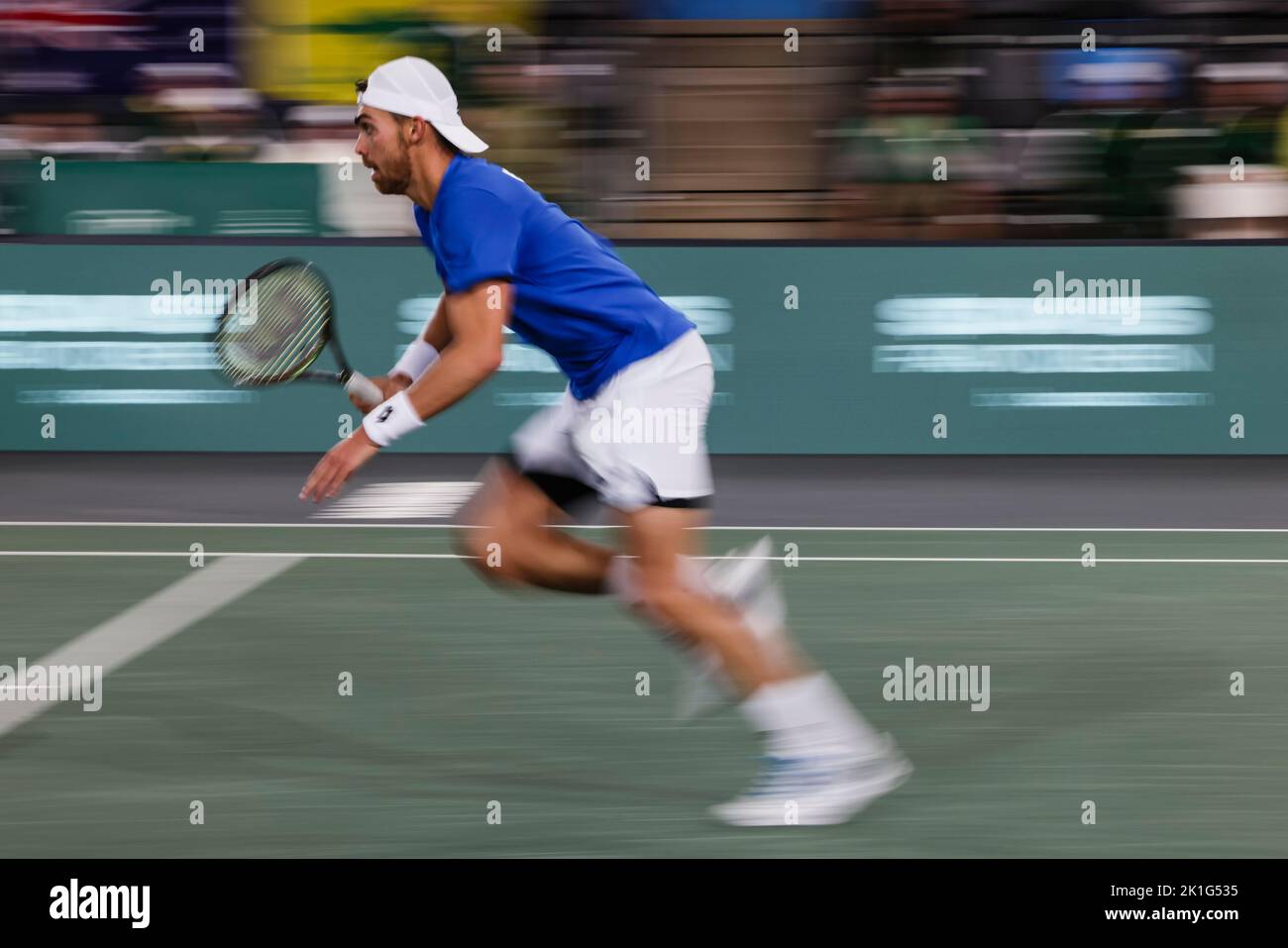 Hambourg, Allemagne, 15th septembre 2022. Benjamin Bonzi, de France, est en action lors de la finale de la coupe Davis 2022 à Hambourg, en Allemagne. Crédit photo: Frank Mo Banque D'Images