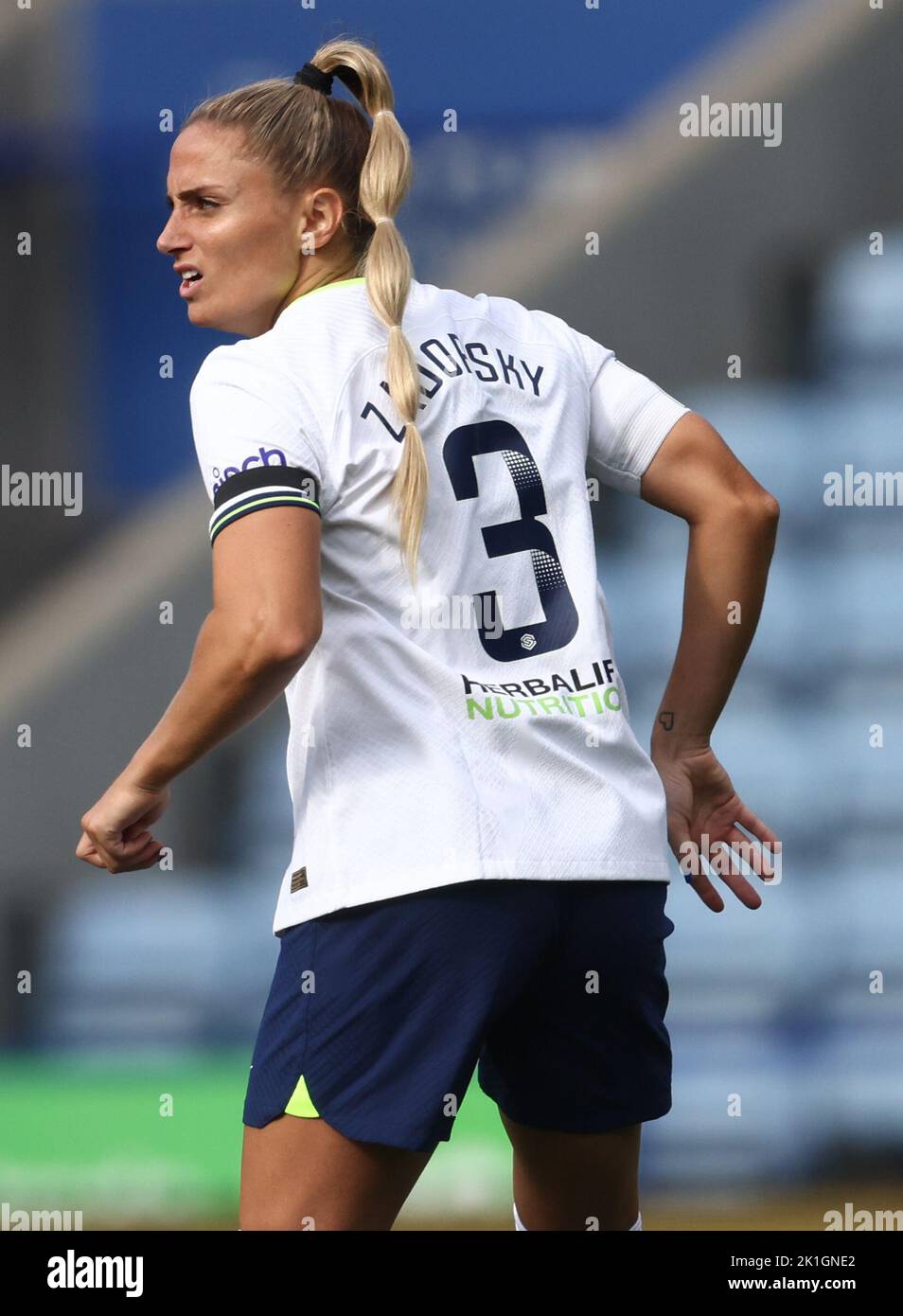 Leicester, Royaume-Uni. 18th septembre 2022. Shelina Zadorsky de Tottenham Hotspur pendant le match de Super League féminin de FA au King Power Stadium de Leicester. Crédit photo à lire: Darren Staples / Sportimage crédit: Sportimage / Alay Live News Banque D'Images