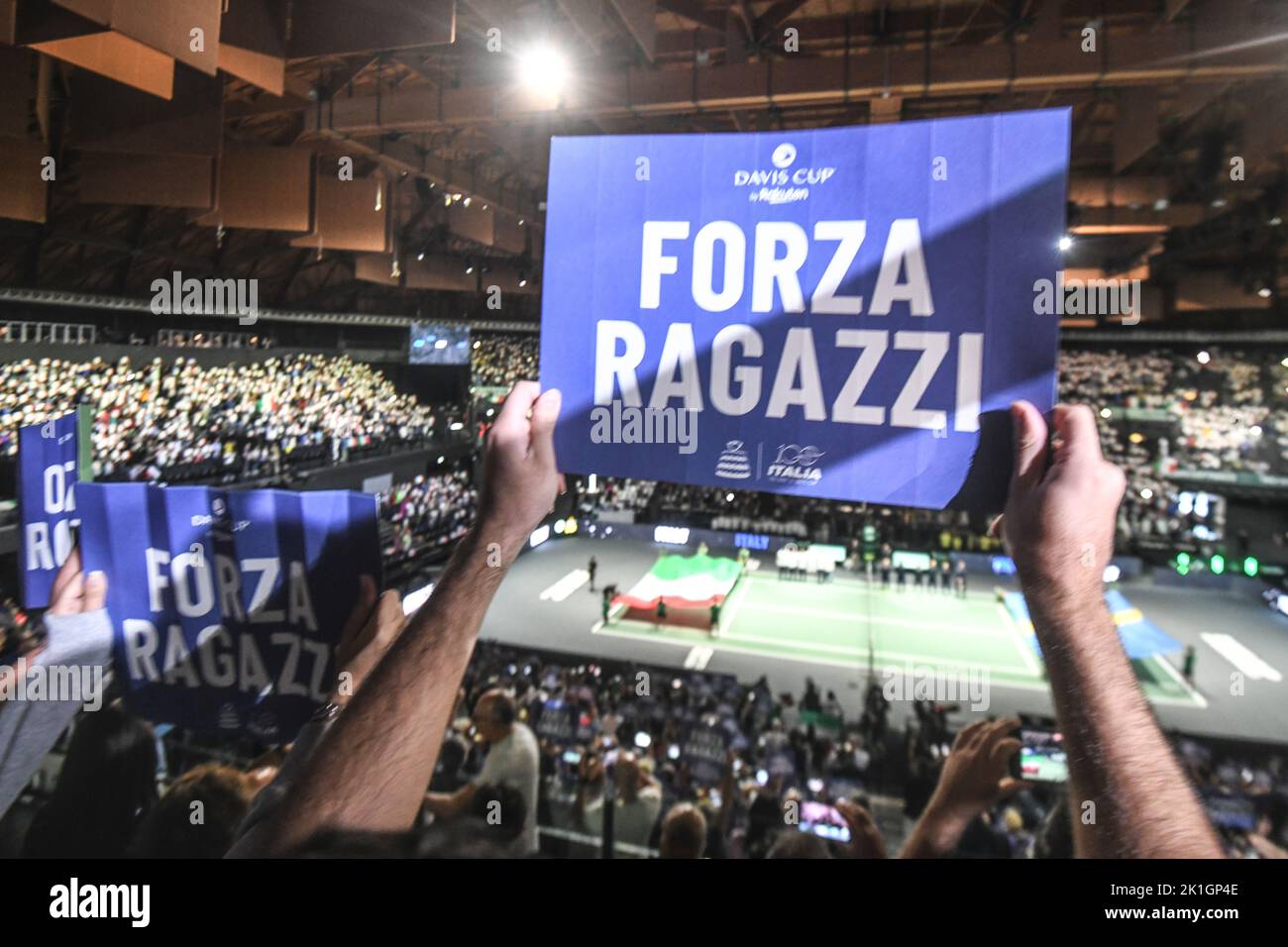 Fans italiens aux finales de la coupe Davis, Groupe A (Unipol Arena, Bologne) Banque D'Images