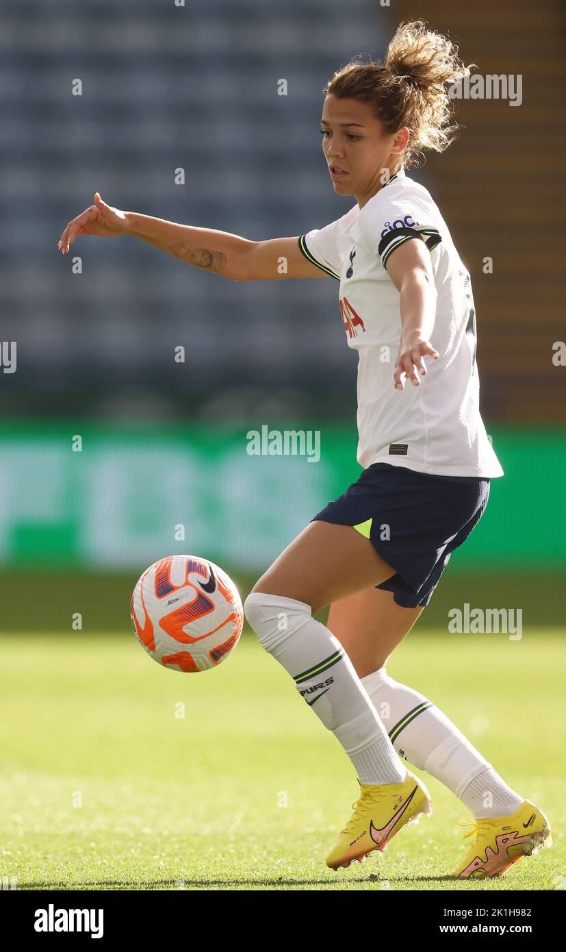 Leicester, Royaume-Uni. 18th septembre 2022. Celin Bizet Ildhus¿y de Tottenham Hotspur pendant le match de la Super League des femmes de la FA au King Power Stadium, Leicester. Crédit photo à lire: Darren Staples / Sportimage crédit: Sportimage / Alay Live News Banque D'Images