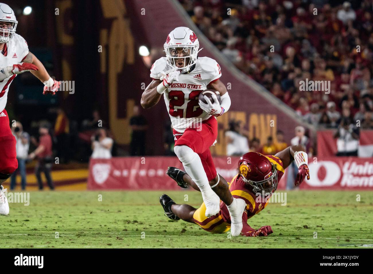 Fresno State Bulldogs en cours de retour Malik Sherrod (22) exécute le ballon lors d'un match de football de la NCAA contre les chevaux de Troie de la Californie du Sud, samedi, sept Banque D'Images