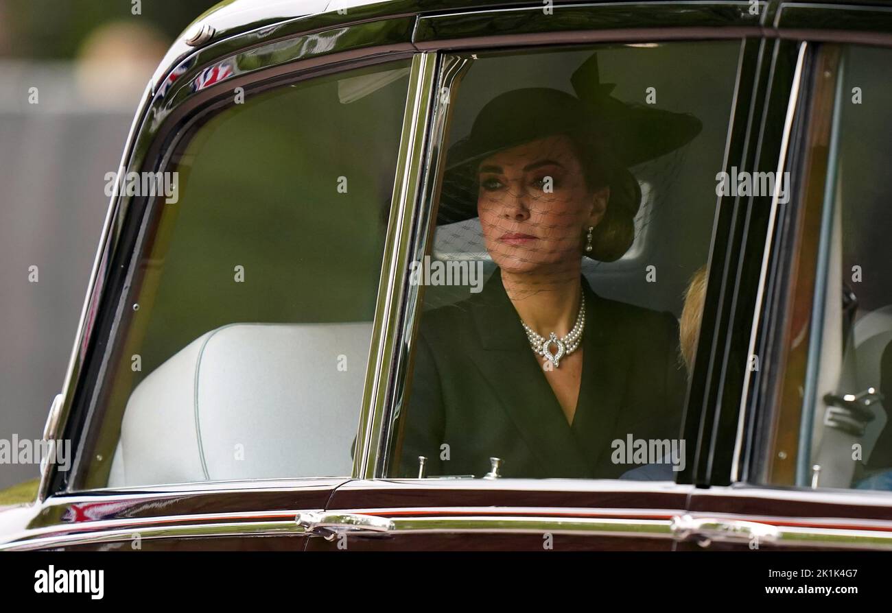 La princesse de Galles arrive devant le funéraire d'État de la reine Elizabeth II, qui s'est tenu à l'abbaye de Westminster, à Londres. Date de la photo: Lundi 19 septembre 2022. Banque D'Images