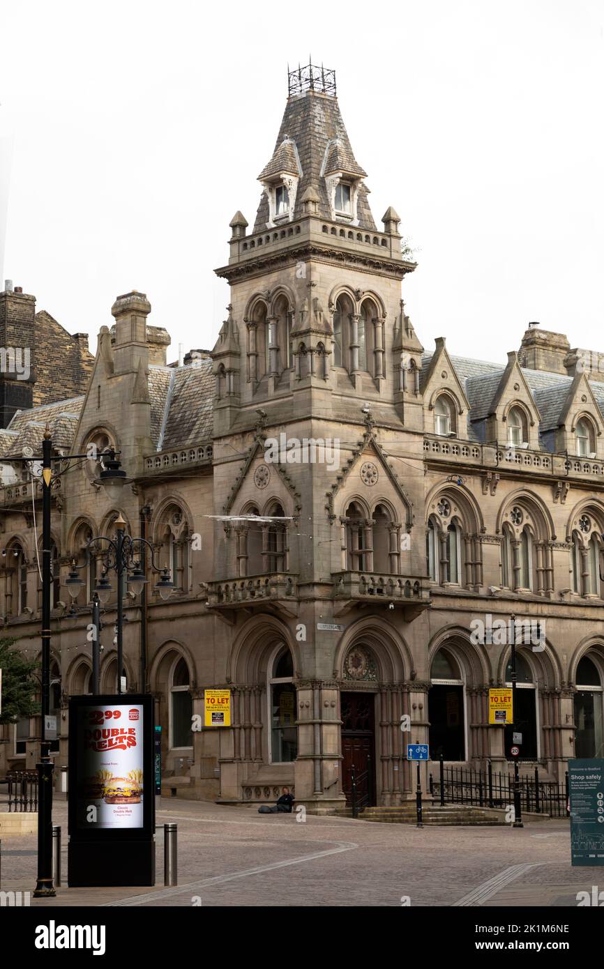 Grand bâtiment néo-gothique dans le centre de Bradford, West Yorkshire. Bradford a été nommée ville britannique de la culture en 2025 et en 2009 a été nommée première UNE Banque D'Images