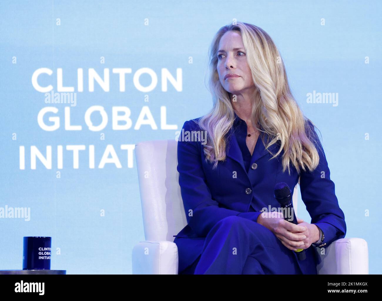 New York, États-Unis. 19th septembre 2022. La femme d'affaires américaine Laurene Powell Jobs se joint lundi à la dissussion du groupe d'experts lors de la Clinton Global Initiative 2022 au New York Hilton Midtown à New York, à 19 septembre 2022. Photo de John Angelillo/UPI crédit: UPI/Alay Live News Banque D'Images