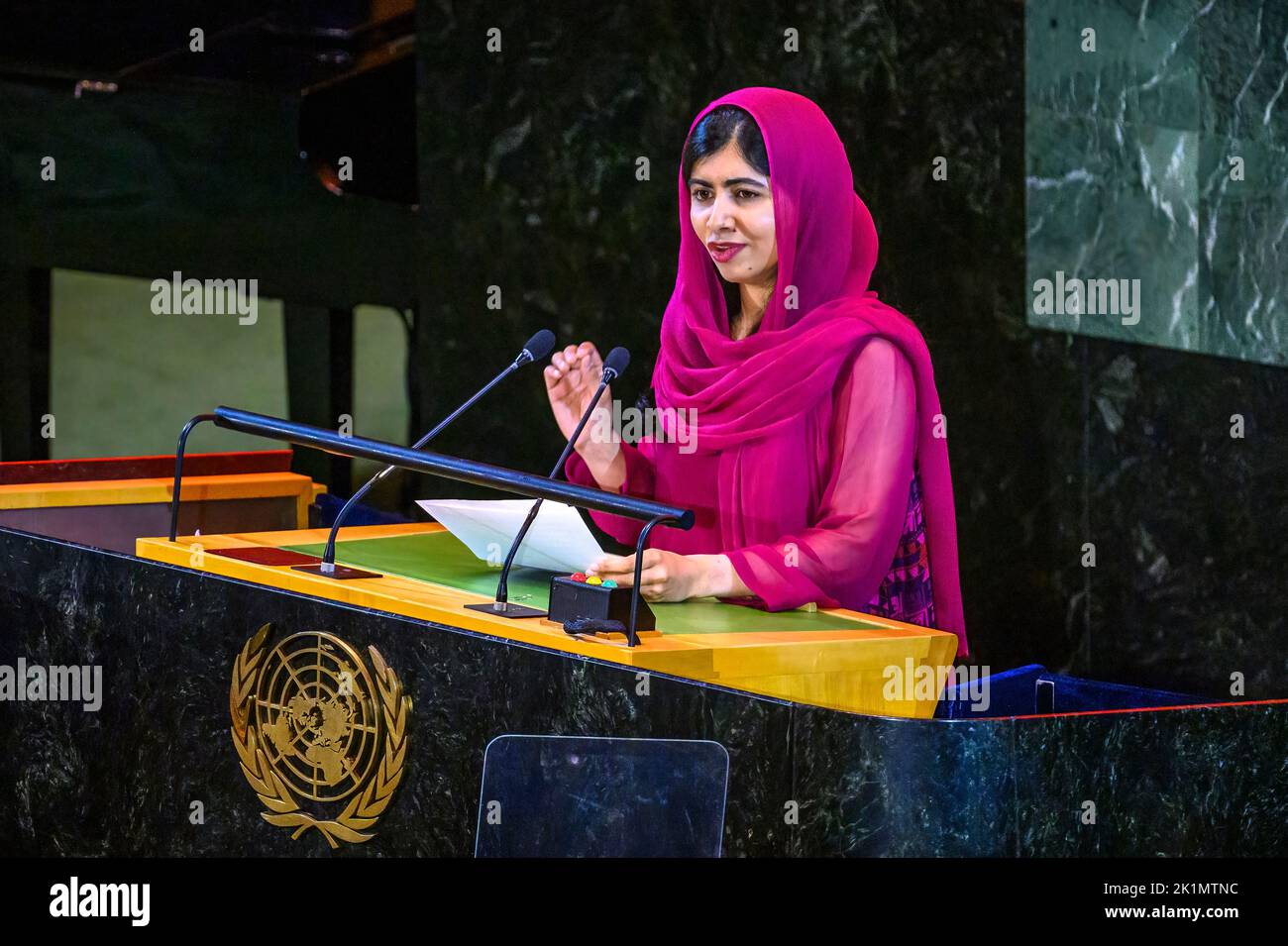 New York, États-Unis. 19th septembre 2022. Malala Yousafzai, lauréate du prix Nobel de la paix 2014, Messager de la paix de l'ONU et cofondatrice du Fonds Malala, s'adresse au Sommet sur la transformation de l'éducation au siège de l'ONU. Credit: Enrique Shore/Alay Live News Banque D'Images