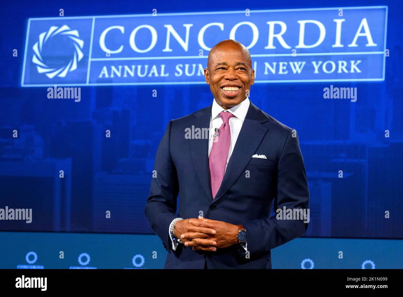 New York, États-Unis. 19th septembre 2022. Le maire de New York, Eric Adams, prend la séance d'ouverture du Sommet annuel de Concordia de 2022. Le forum annuel sur les affaires internationales réunit les dirigeants des entreprises, des gouvernements et des organisations à but non lucratif de la ville de New York, en même temps que l'Assemblée générale des Nations Unies. Credit: Enrique Shore/Alay Live News Banque D'Images