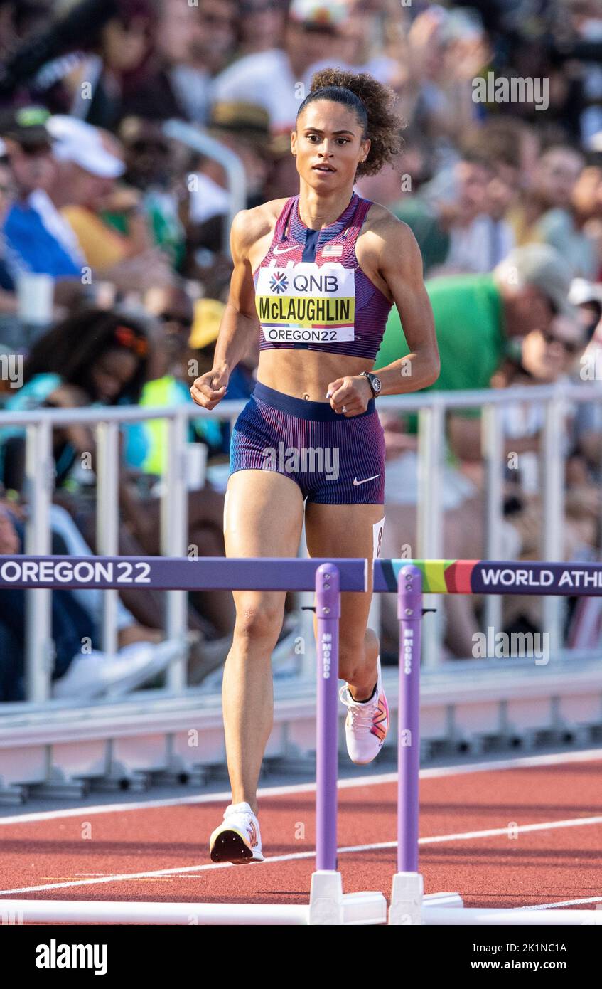 Sydney McLaughlin, des États-Unis, en compétition pour les 400m haies des femmes aux Championnats du monde d'athlétisme, Hayward Field, Eugene, Oregon, États-Unis, le 19th Banque D'Images
