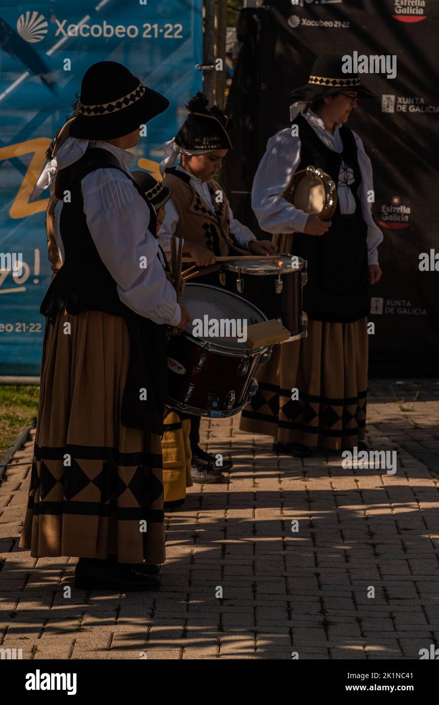 Danse traditionnelle galicienne lors d'une rencontre culturelle entre l'Ukraine et la Galice. Banque D'Images