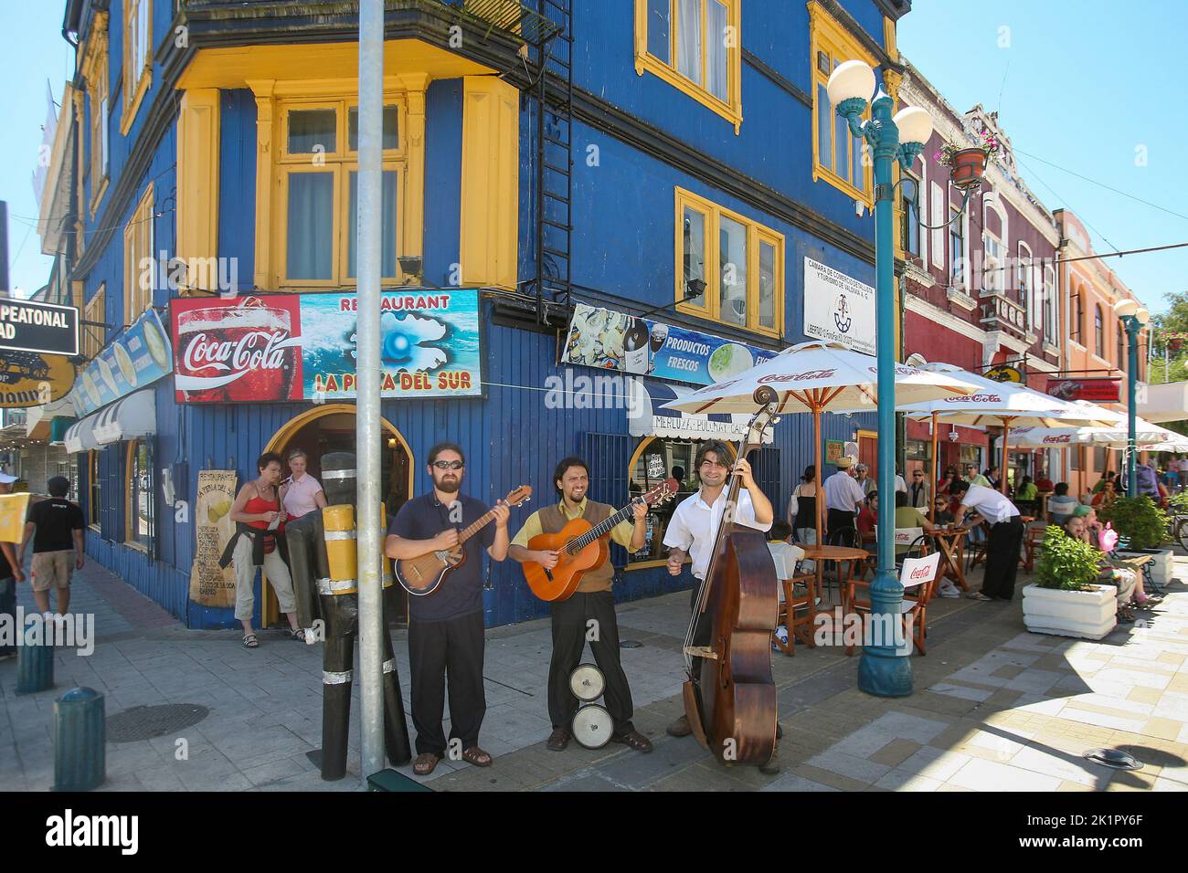Chili, musiciens dans le centre de Valdivia Banque D'Images
