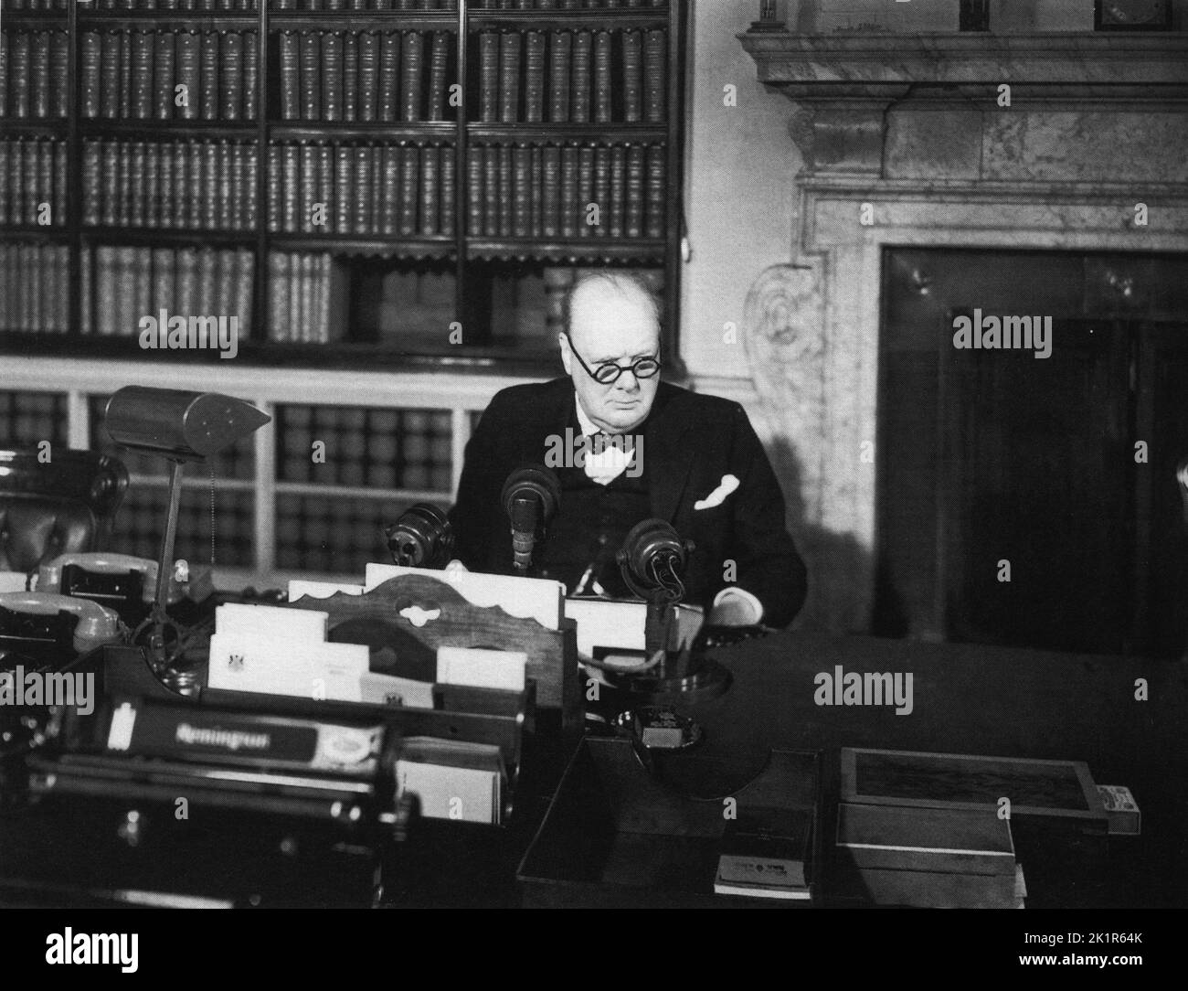Winston Churchill fait un discours de diffusion.1941 Banque D'Images