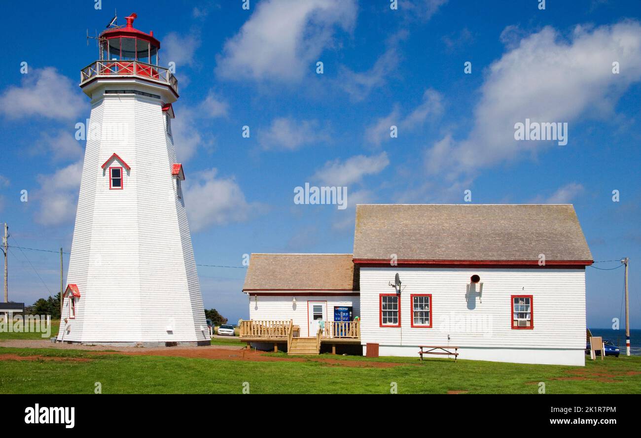 Phare de east point sur la côte de l'Île-du-Prince-Édouard canada Banque D'Images