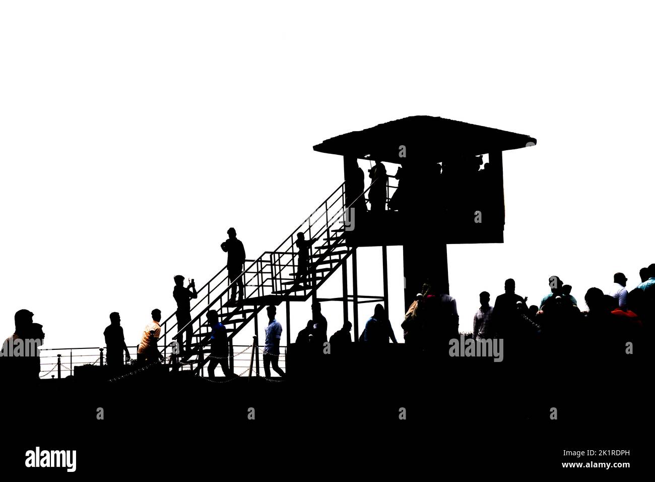 Moir point est situé à l'entrée de la forêt, cette destination populaire avec une tour de guet offre une vue panoramique sur les montagnes de la vallée, 18-08-22. Banque D'Images