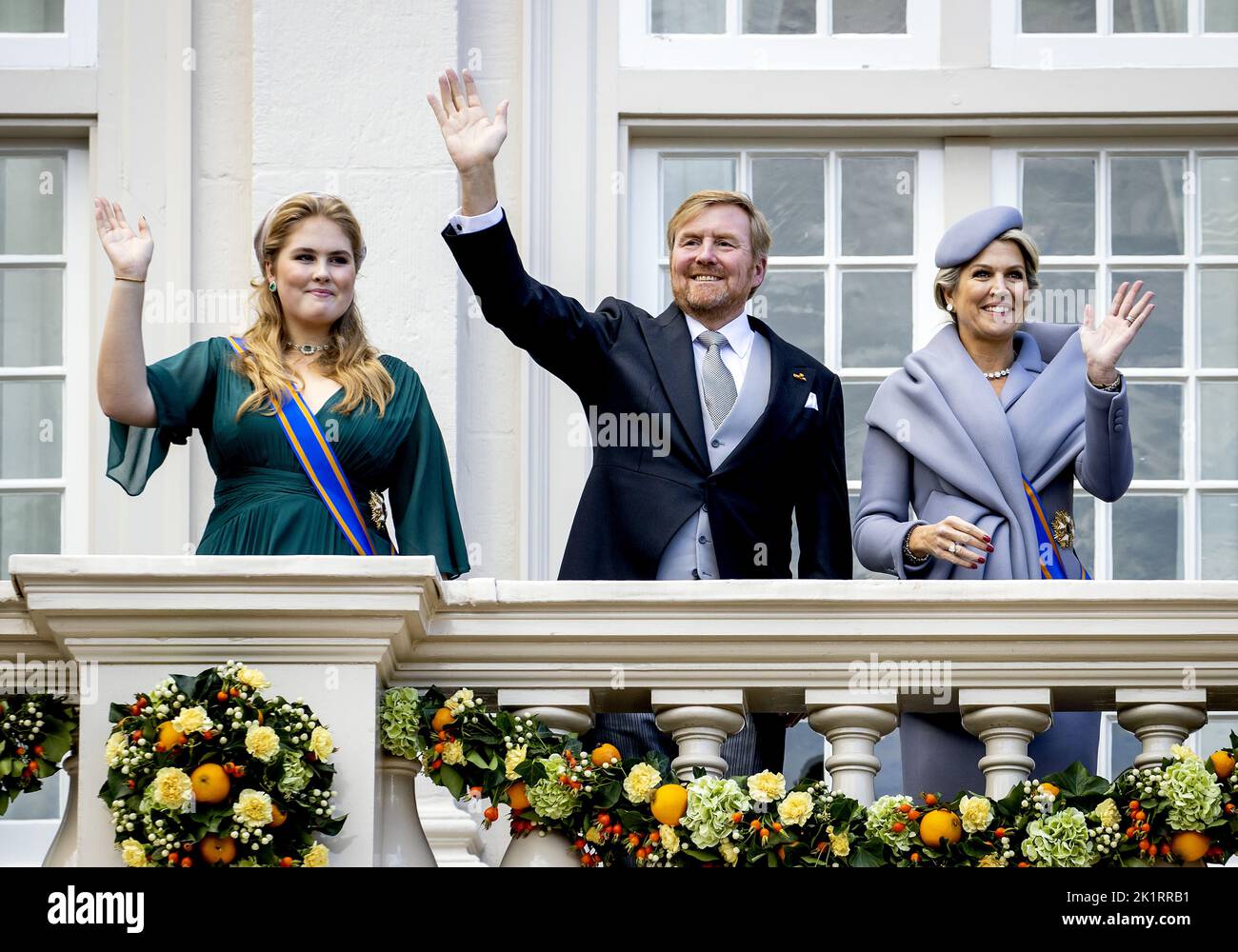 2022-09-20 14:23:42 LA HAYE - Princesse Amalia, Roi Willem-Alexandre et Reine Maxima pendant la scène de balcon au Palais de Noordeinde. ANP KOEN VAN WEEL pays-bas hors - belgique hors Banque D'Images