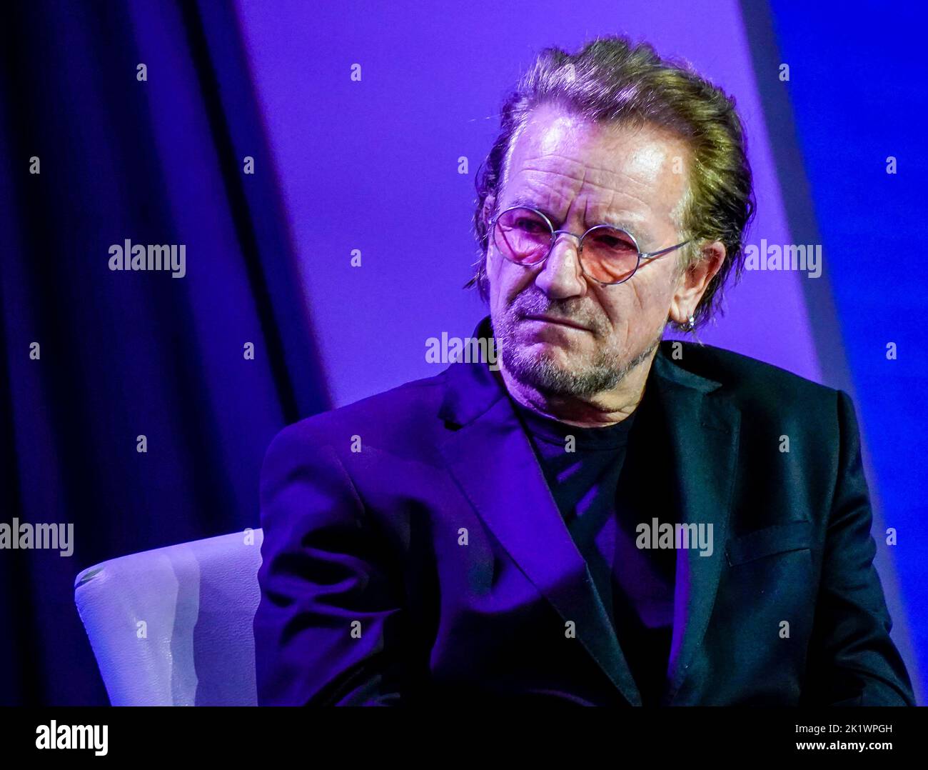 09/20/2022 New York, New York Bono lors de la Clinton Global Initiative 2022 qui s'est tenue au Hilton Midtown Tuesday 20 septembre 2022 à New York. Photo de Jennifer Graylock-Alamy News 917-519-7666 Banque D'Images