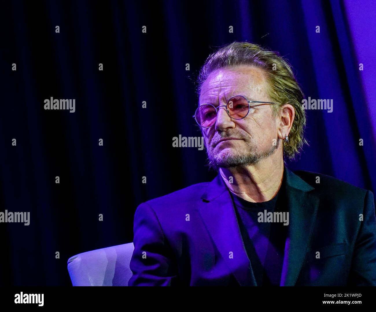 09/20/2022 New York, New York Bono lors de la Clinton Global Initiative 2022 qui s'est tenue au Hilton Midtown Tuesday 20 septembre 2022 à New York. Photo de Jennifer Graylock-Alamy News 917-519-7666 Banque D'Images