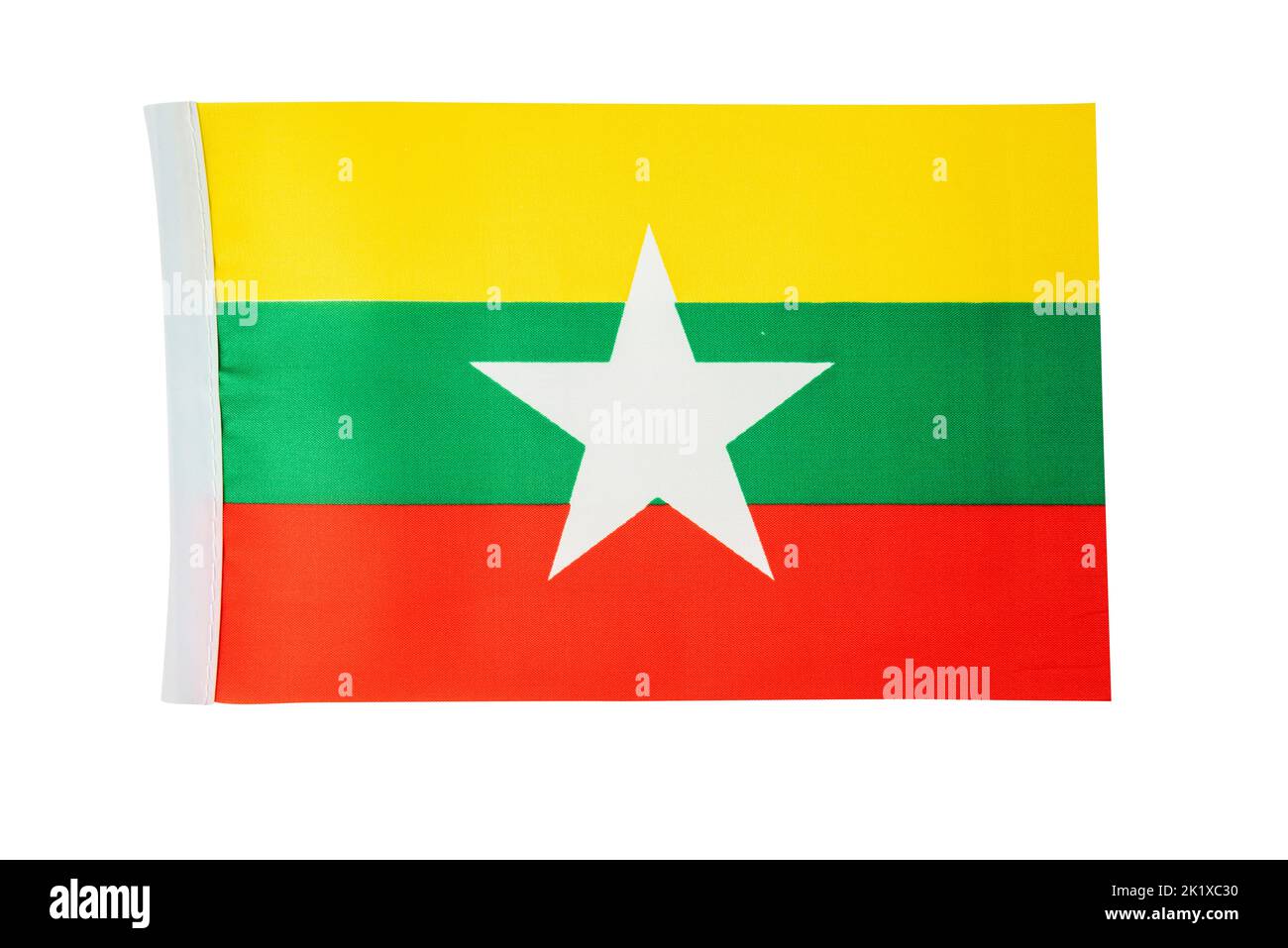 Drapeau national du Myanmar isolé sur fond blanc Banque D'Images