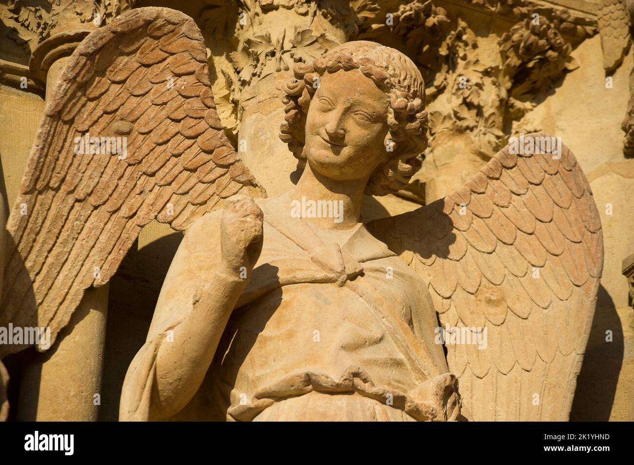 L'édition de la cathédrale de Reims a commence en 1211. Depuis le baptême de Clovis, la cathédrale notre-Dame ont été destinés au sacré-cœur des Rois de FR Banque D'Images