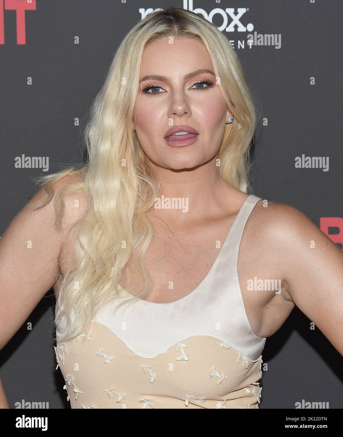 Los Angeles, États-Unis. 21st septembre 2022. Elisha Cuthbert arrive à la première mondiale BANDIT tenue à l'or harmonie à Los Angeles, CA, mercredi, ?21 septembre 2022. (Photo par Sthanlee B. Mirador/Sipa USA) crédit: SIPA USA/Alay Live News Banque D'Images