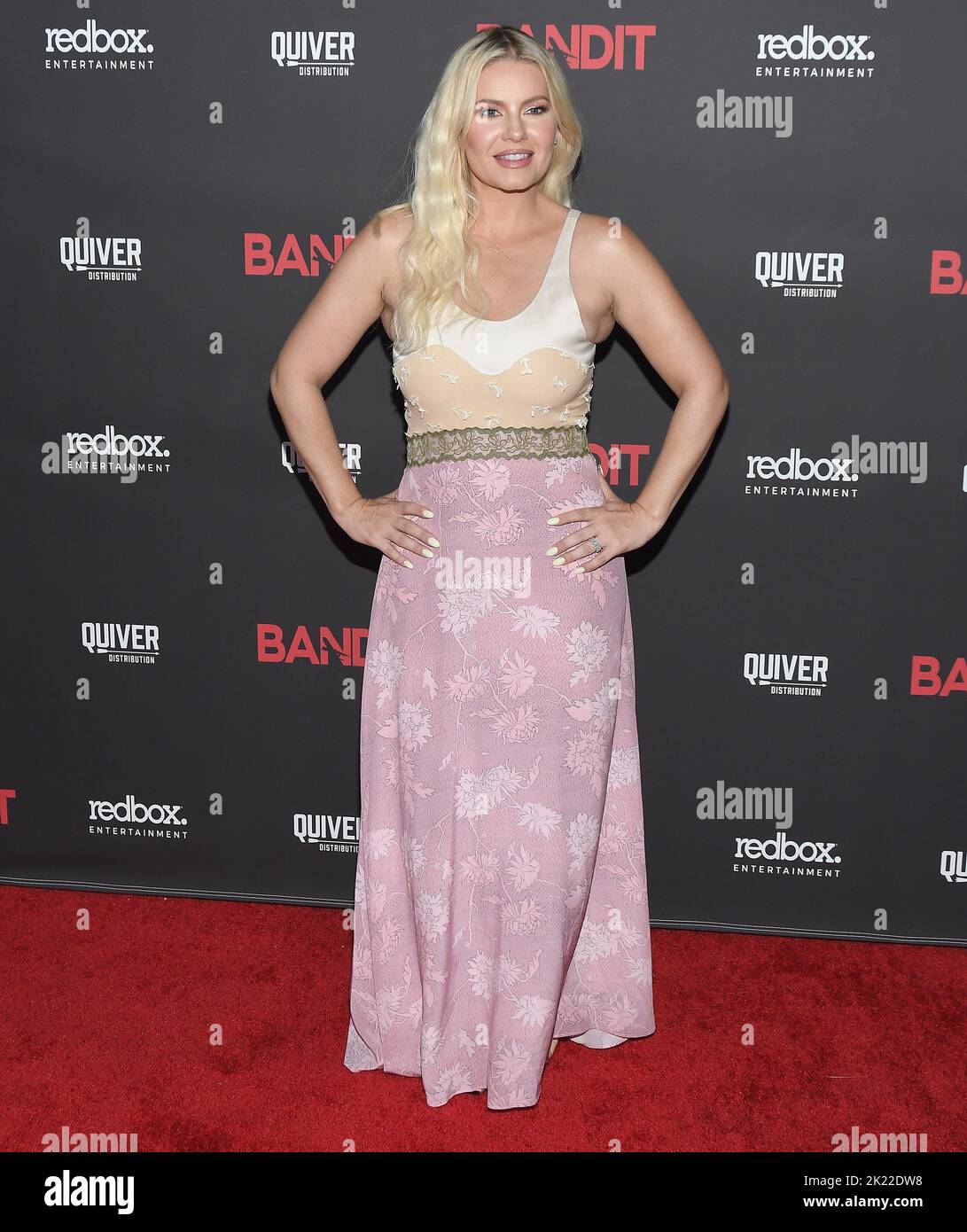 Los Angeles, États-Unis. 21st septembre 2022. Elisha Cuthbert arrive à la première mondiale BANDIT tenue à l'or harmonie à Los Angeles, CA, mercredi, ?21 septembre 2022. (Photo par Sthanlee B. Mirador/Sipa USA) crédit: SIPA USA/Alay Live News Banque D'Images