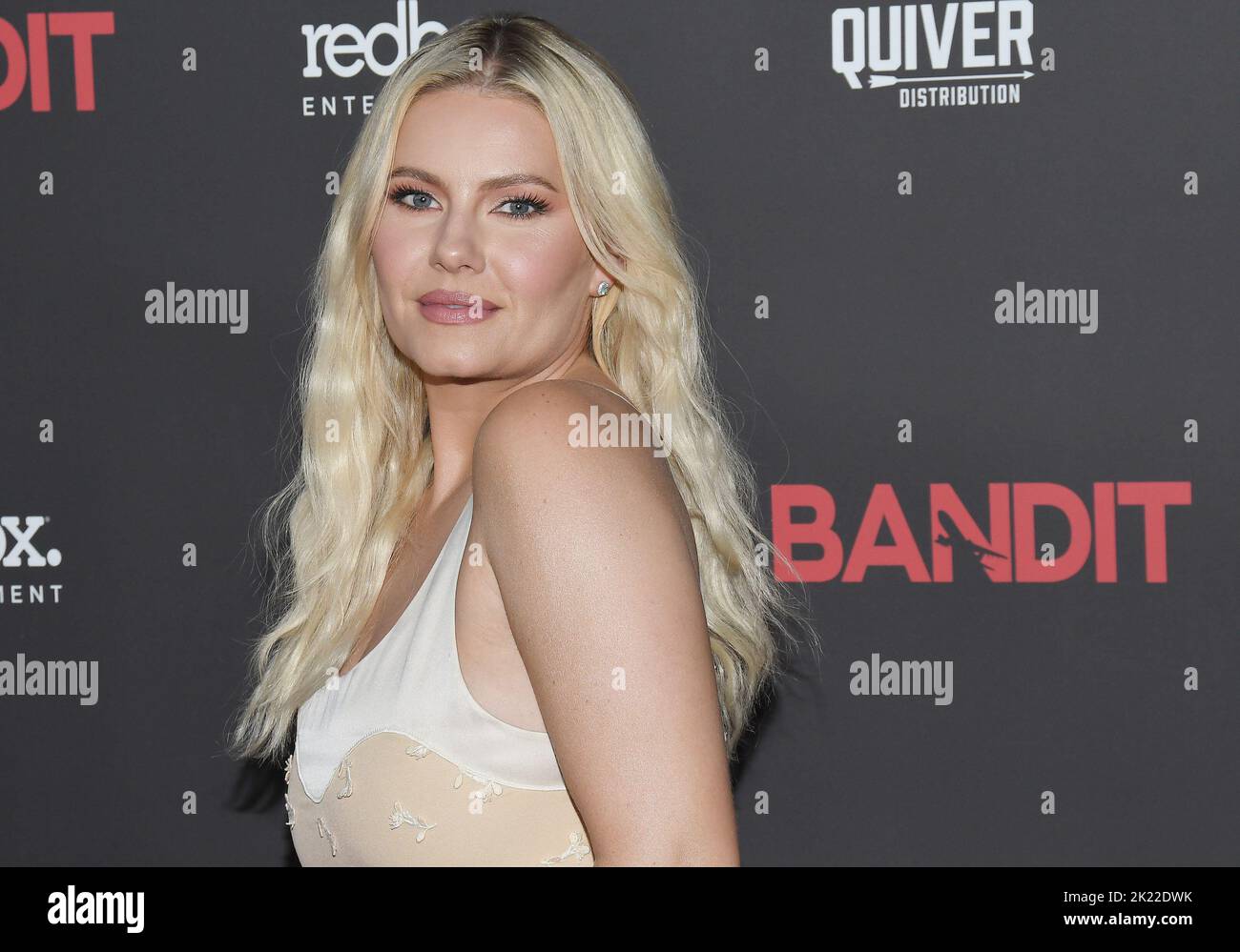 Los Angeles, États-Unis. 21st septembre 2022. Elisha Cuthbert arrive à la première mondiale BANDIT tenue à l'or harmonie à Los Angeles, CA, mercredi, ?21 septembre 2022. (Photo par Sthanlee B. Mirador/Sipa USA) crédit: SIPA USA/Alay Live News Banque D'Images