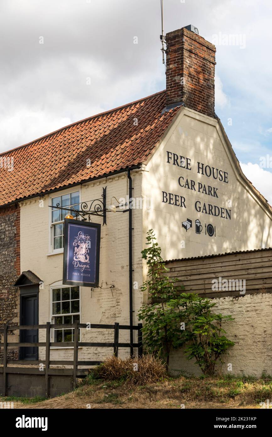 La maison publique George & Dragon à Newton by Castle Acre, Norfolk. Banque D'Images