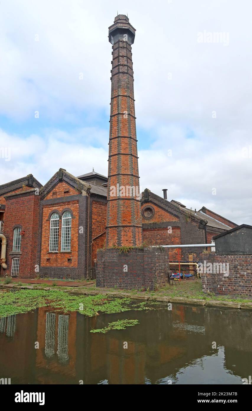 Port d'Ellesmere, canal bassin pumphouse et cheminée, Cheshire, Angleterre, Royaume-Uni, CH65 4FW Banque D'Images