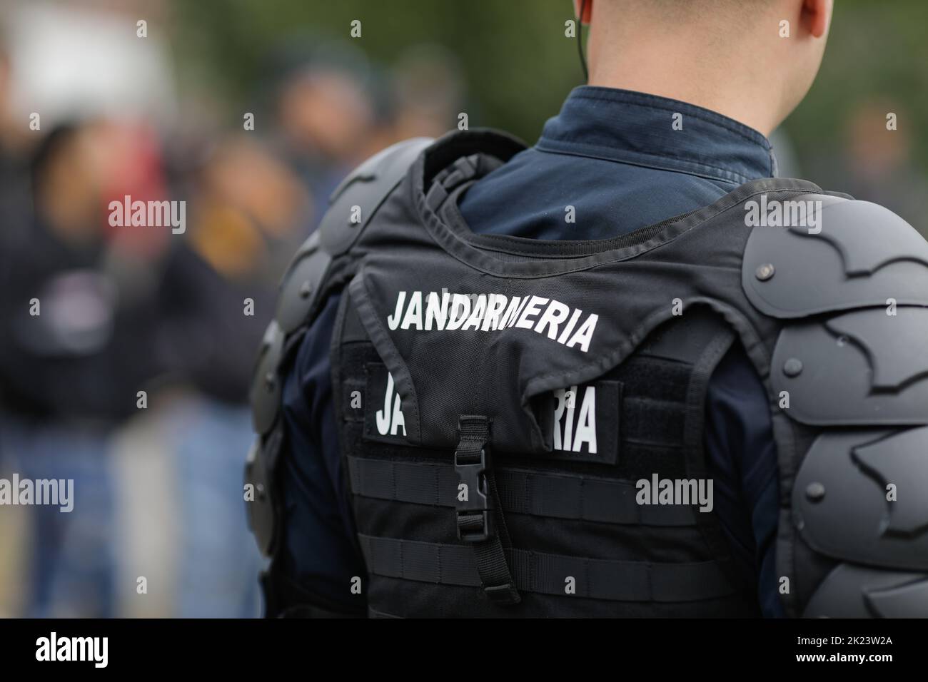 Sarulesti, Roumanie - 22 septembre 2022: Détails avec la brigade anti-terroriste du jandami roumain (police anti-émeute). Banque D'Images