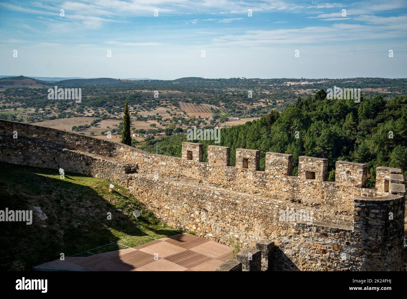 Le Castelo dans la vieille ville d'Alegrete à Alentejo au Portugal.Portugal, Alegrete, octobre 2021 Banque D'Images