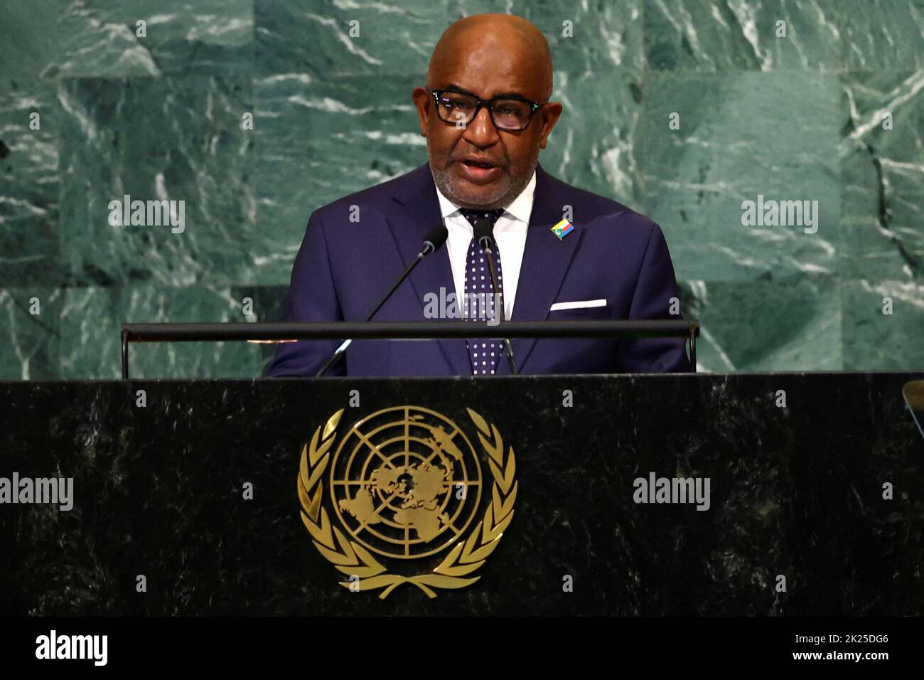 Le Président des Comores Azali Assoumani s'adresse à la session de 77th de l'Assemblée générale des Nations Unies au siège de l'ONU à New York, aux États-Unis, au 22 septembre 2022. REUTERS/Mike Segar Banque D'Images