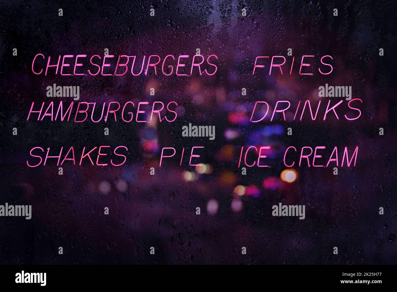 Enseigne au néon - hamburgers, hamburgers, milk-shakes, tarte, frites et boissons Banque D'Images