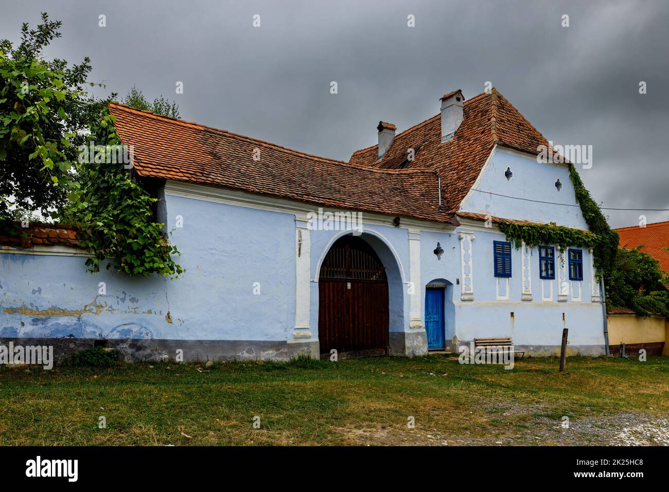 Les maisons de ferme du village de Viscri en Roumanie Banque D'Images